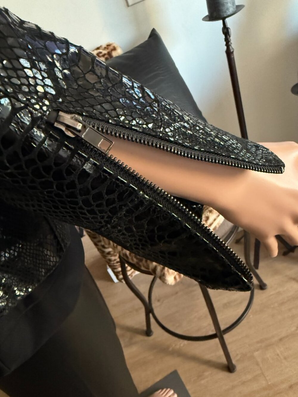 CACHE Exotic Black Snakeskin Leather Biker Jacket | REAL SHOWSTOPPER! | L | EUC - Picture 9 of 14